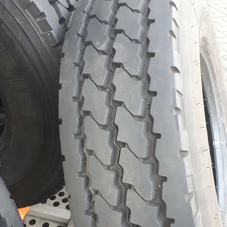 Michelin Banden 13x22,5