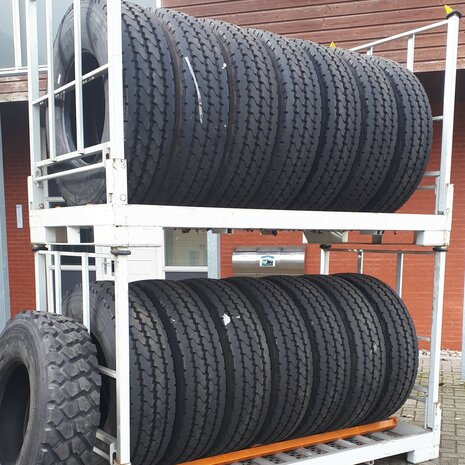 Michelin Banden 13x22,5